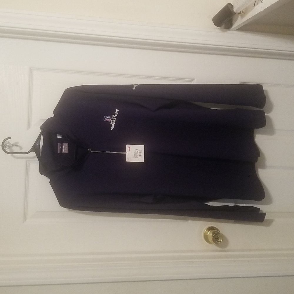 Zipped up sweater  PGA puma